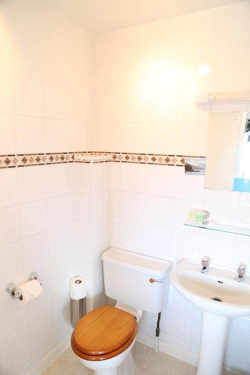Keswick Park Hotel Екстер'єр фото