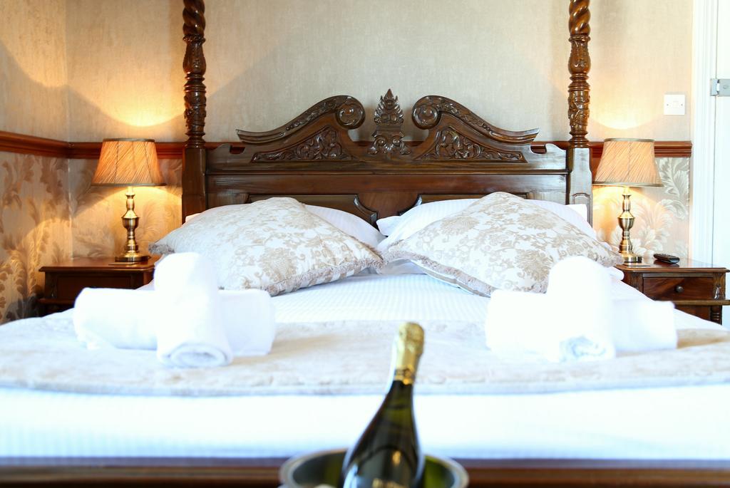 Keswick Park Hotel Екстер'єр фото